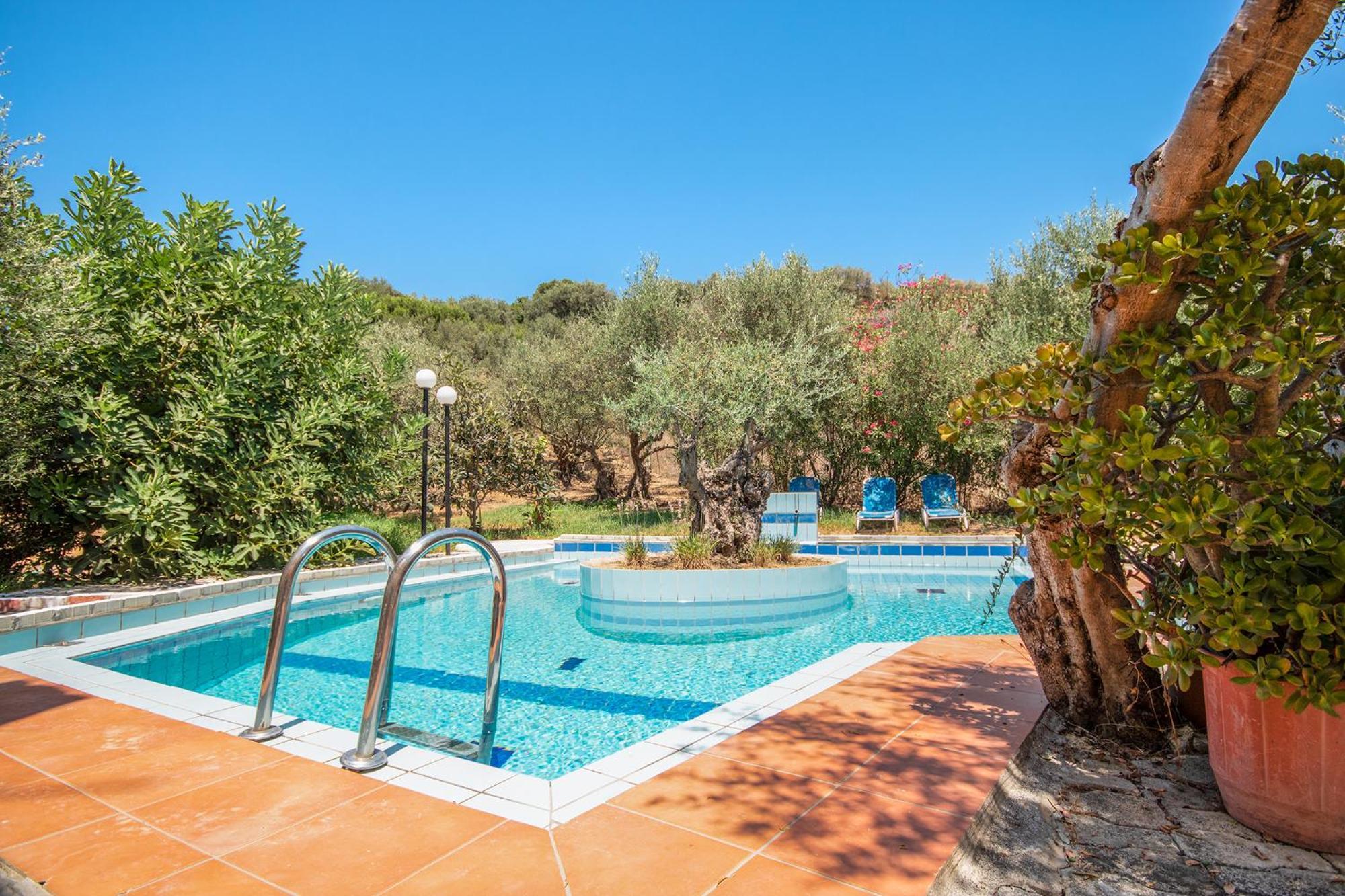 Vila Olive Farm Agia Marina Exteriér fotografie